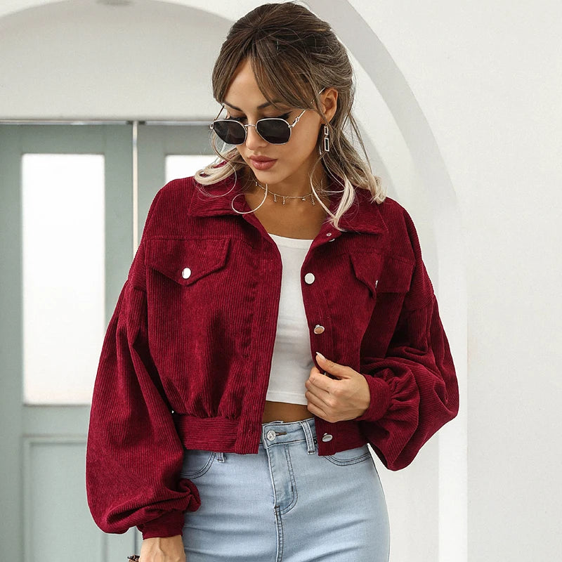 Damska kurtka z kordu w stylu cropped